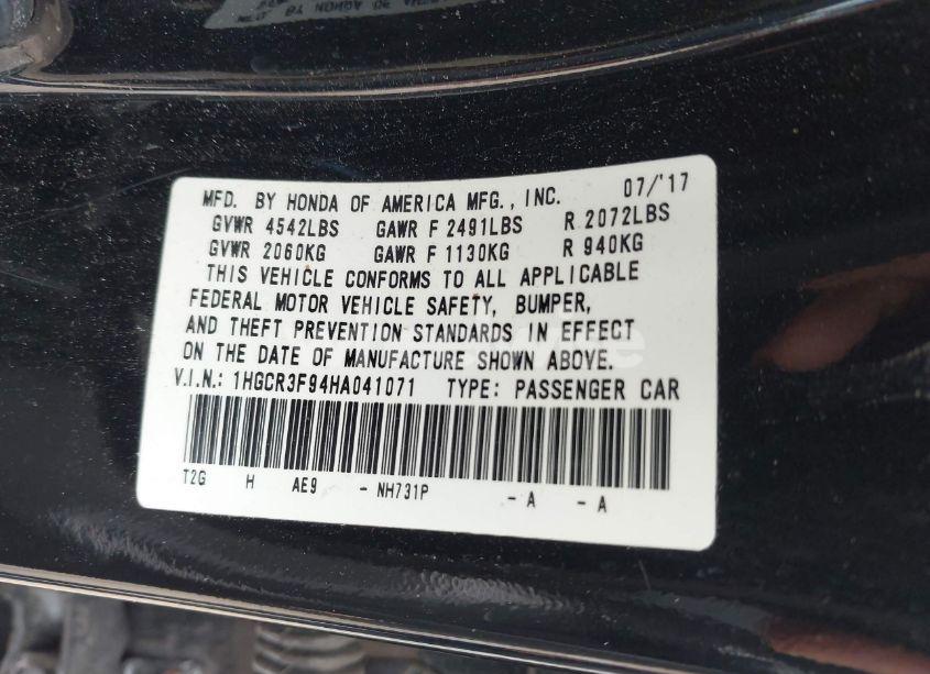 Photo 9 of 2017 Honda Accord TOURING V6 (VIN 1HGCR3F94HA041071)