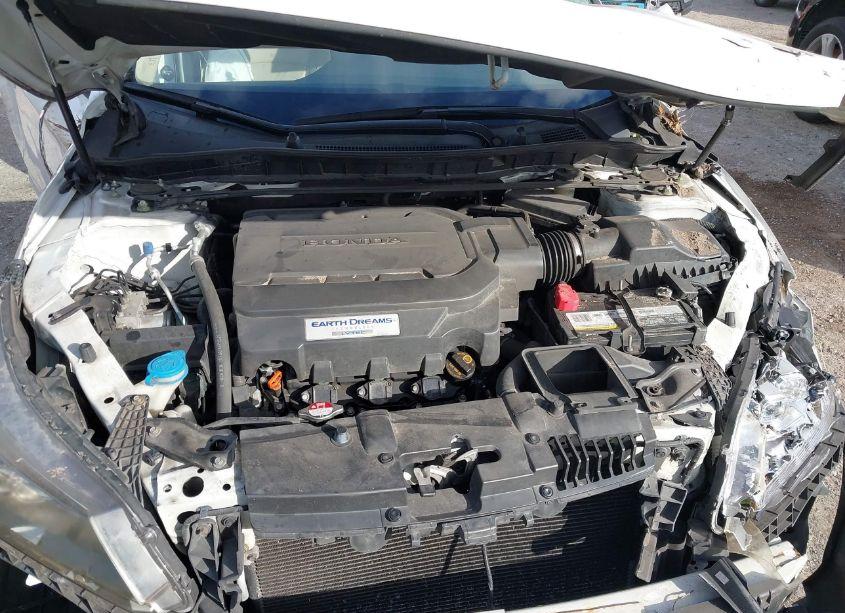 Photo 10 of 2014 Honda Accord TOURING (VIN 1HGCR3F95EA013064)