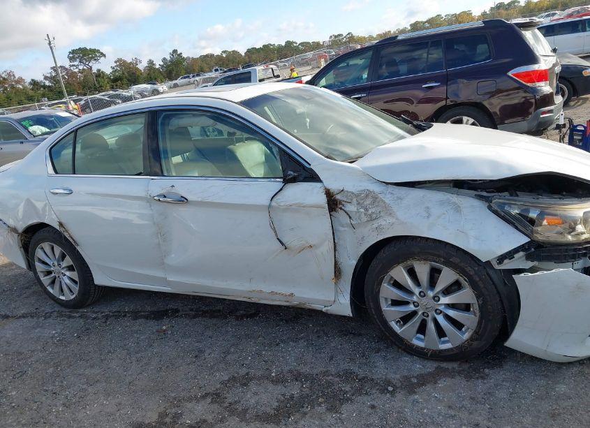 Photo 13 of 2014 Honda Accord TOURING (VIN 1HGCR3F95EA013064)