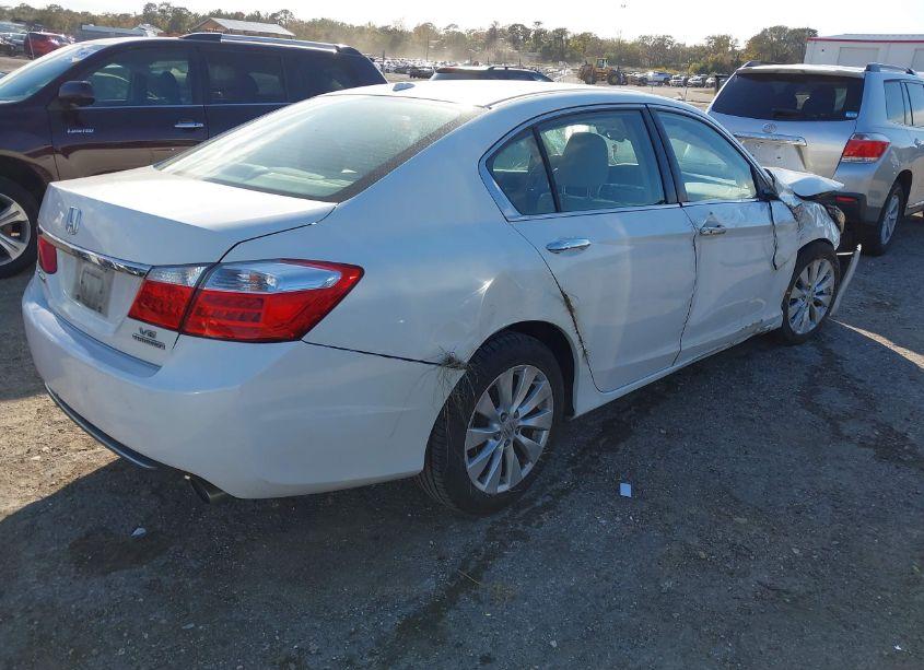 Photo 4 of 2014 Honda Accord TOURING (VIN 1HGCR3F95EA013064)