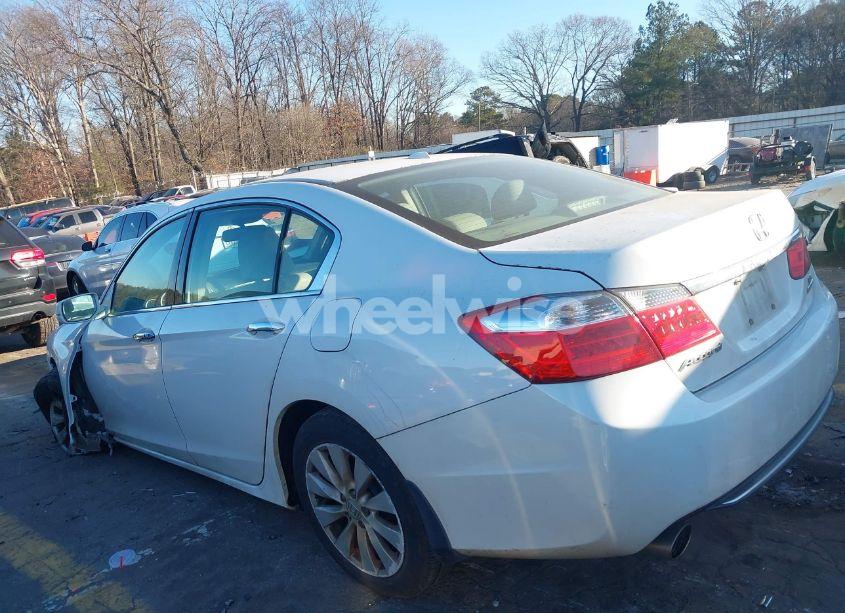 Photo 14 of 2015 Honda Accord TOURING (VIN 1HGCR3F95FA030836)