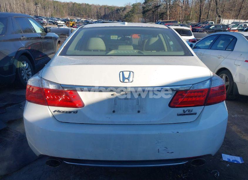 Photo 16 of 2015 Honda Accord TOURING (VIN 1HGCR3F95FA030836)