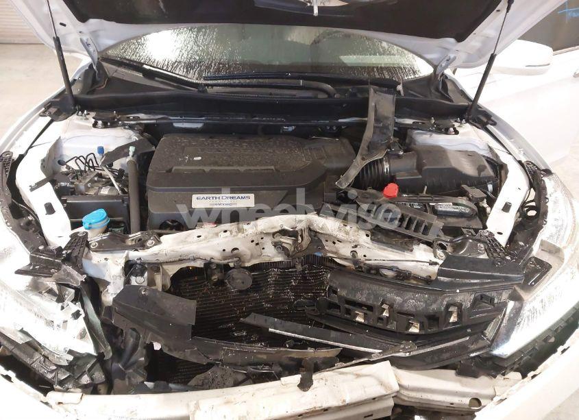 Photo 10 of 2016 Honda Accord TOURING (VIN 1HGCR3F95GA012841)