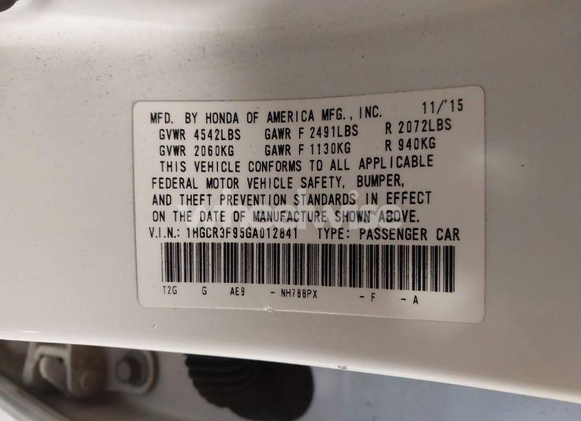 Photo 9 of 2016 Honda Accord TOURING (VIN 1HGCR3F95GA012841)