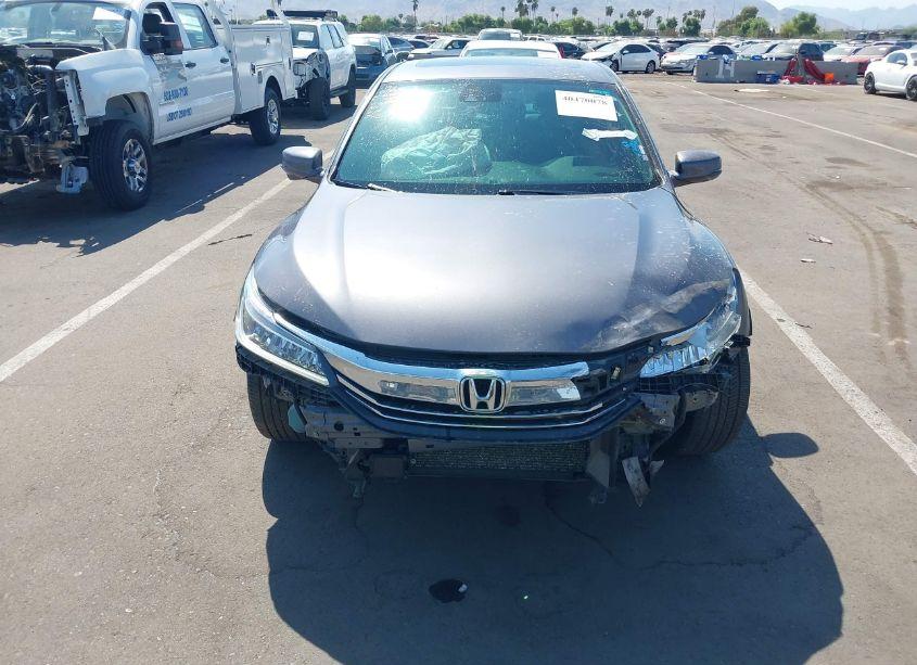 Photo 5 of 2016 Honda Accord TOURING (VIN 1HGCR3F95GA015013)