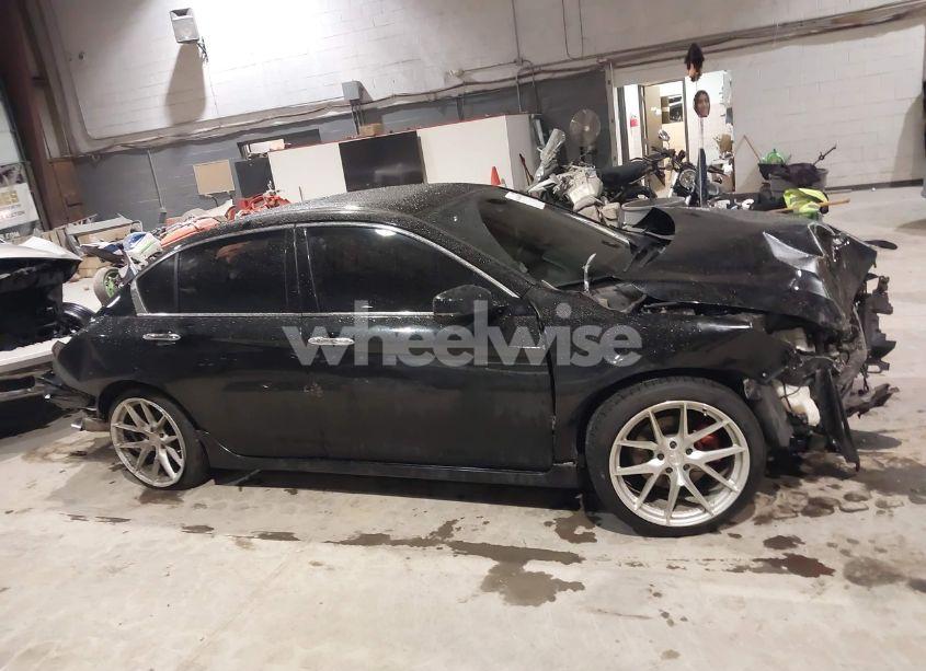 Photo 13 of 2016 Honda Accord TOURING (VIN 1HGCR3F96GA034170)