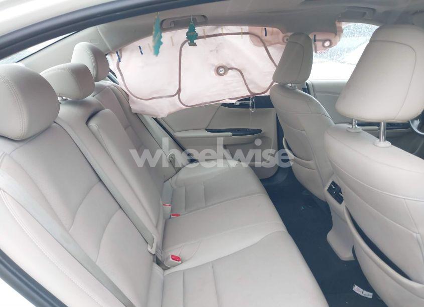 Photo 8 of 2017 Honda Accord TOURING V6 (VIN 1HGCR3F96HA002997)