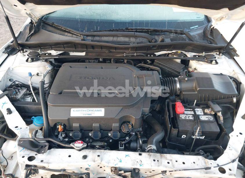 Photo 10 of 2013 Honda Accord TOURING (VIN 1HGCR3F97DA031712)