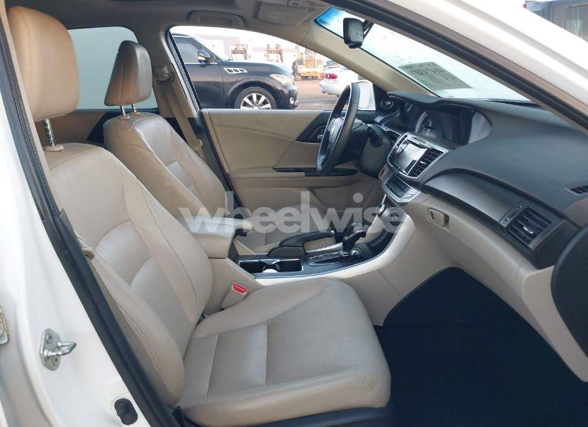 Photo 5 of 2013 Honda Accord TOURING (VIN 1HGCR3F97DA031712)