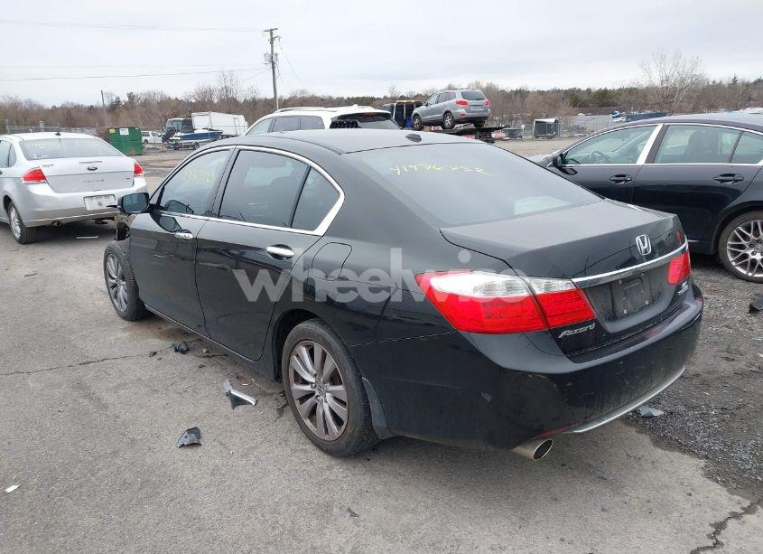Photo 3 of 2013 Honda Accord TOURING (VIN 1HGCR3F97DA046386)