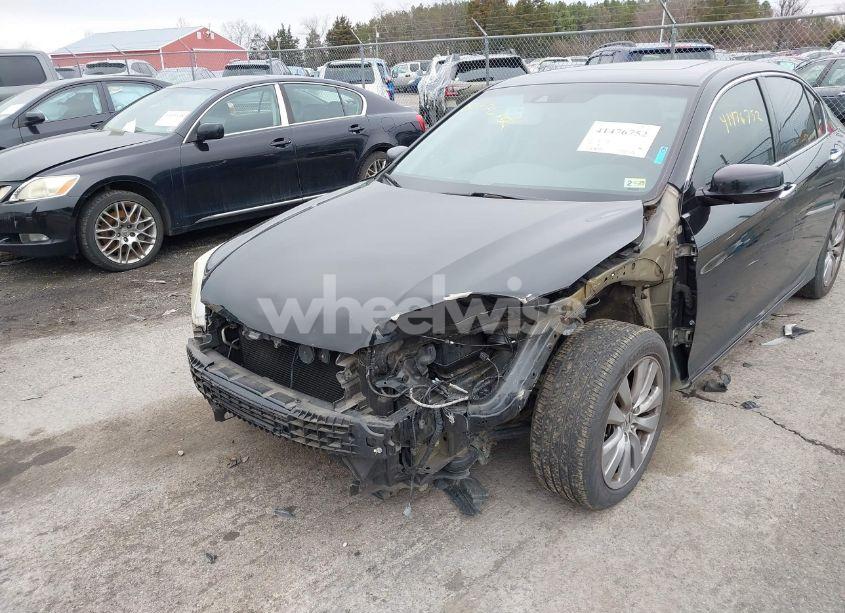 Photo 6 of 2013 Honda Accord TOURING (VIN 1HGCR3F97DA046386)