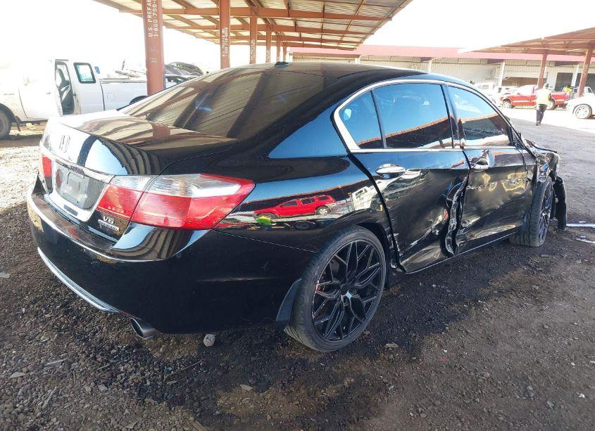 Photo 4 of 2014 Honda Accord TOURING (VIN 1HGCR3F98EA000650)