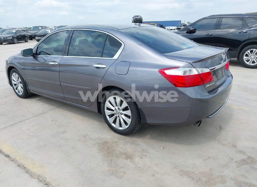 Photo 3 of 2014 Honda Accord TOURING (VIN 1HGCR3F98EA006786)