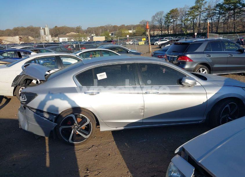 Photo 12 of 2014 Honda Accord TOURING (VIN 1HGCR3F98EA038623)