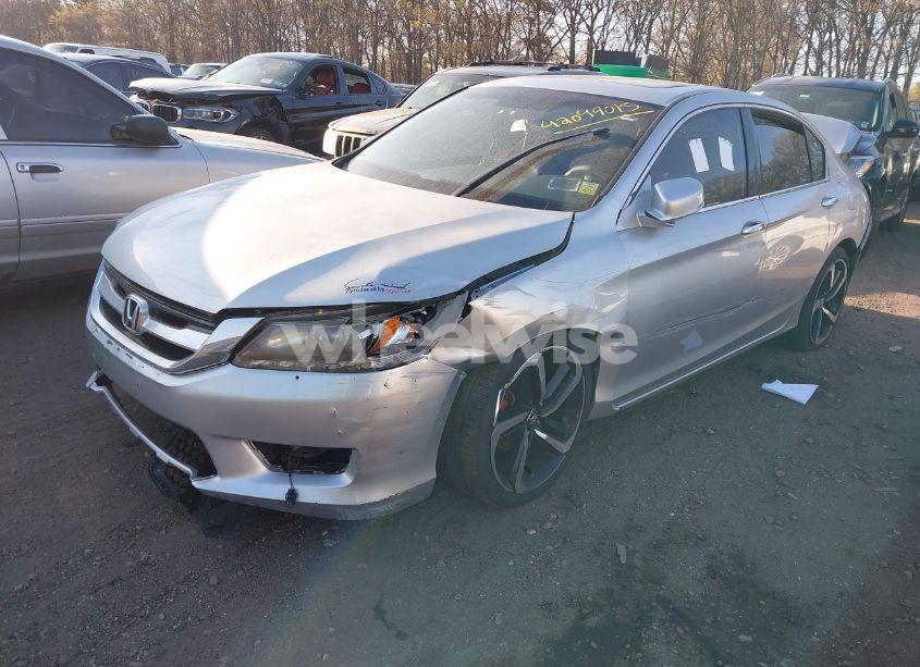 Photo 2 of 2014 Honda Accord TOURING (VIN 1HGCR3F98EA038623)