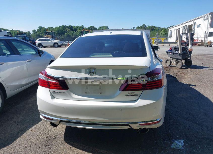 Photo 16 of 2016 Honda Accord TOURING (VIN 1HGCR3F98GA027401)