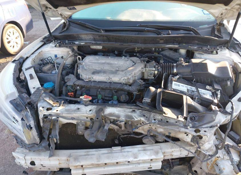 Photo 10 of 2017 Honda Accord TOURING V6 (VIN 1HGCR3F98HA006839)