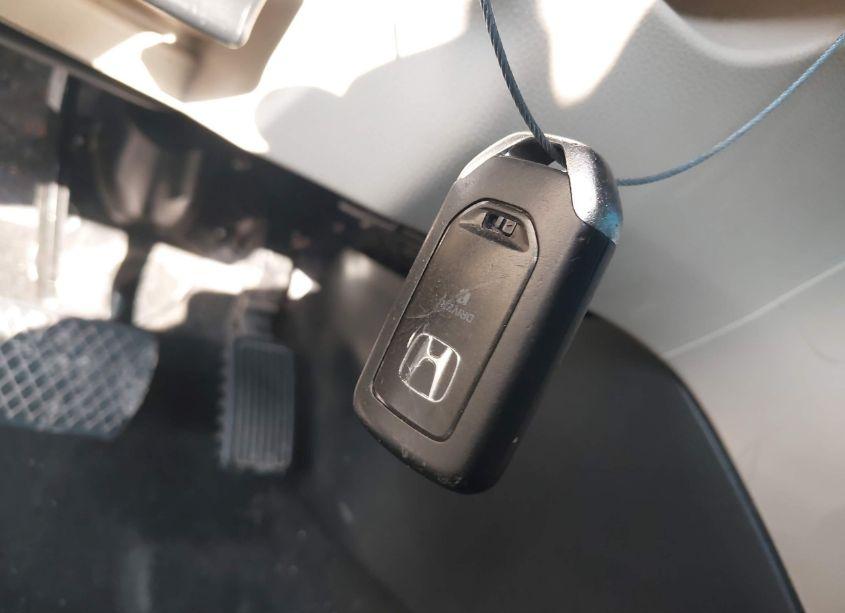 Photo 11 of 2017 Honda Accord TOURING V6 (VIN 1HGCR3F98HA006839)