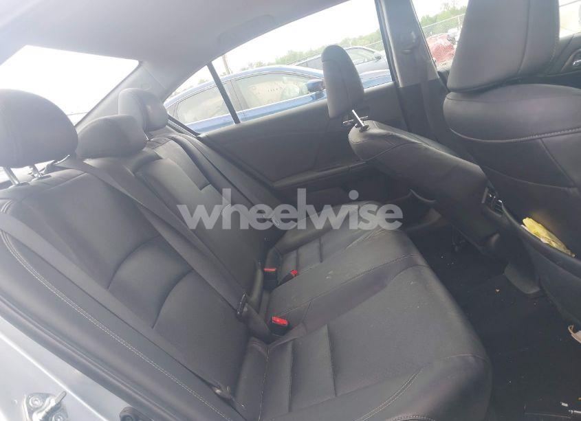 Photo 8 of 2017 Honda Accord TOURING V6 (VIN 1HGCR3F98HA033961)