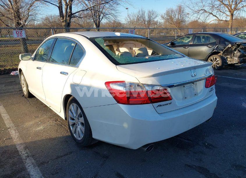 Photo 3 of 2013 Honda Accord TOURING (VIN 1HGCR3F99DA011591)