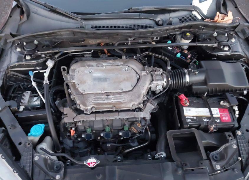 Photo 10 of 2013 Honda Accord TOURING (VIN 1HGCR3F99DA037429)