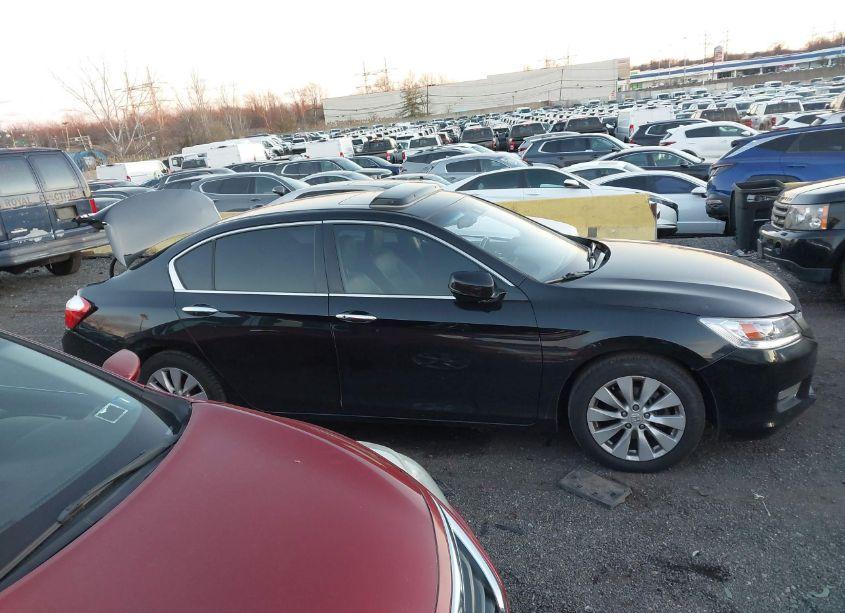 Photo 13 of 2013 Honda Accord TOURING (VIN 1HGCR3F99DA037429)