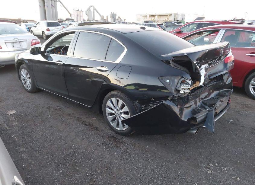 Photo 3 of 2013 Honda Accord TOURING (VIN 1HGCR3F99DA037429)