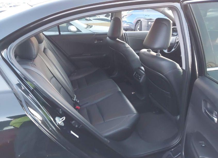 Photo 8 of 2013 Honda Accord TOURING (VIN 1HGCR3F99DA037429)