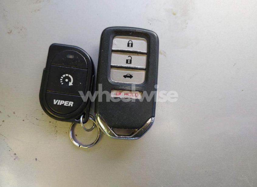 Photo 11 of 2015 Honda Accord TOURING (VIN 1HGCR3F99FA035537)