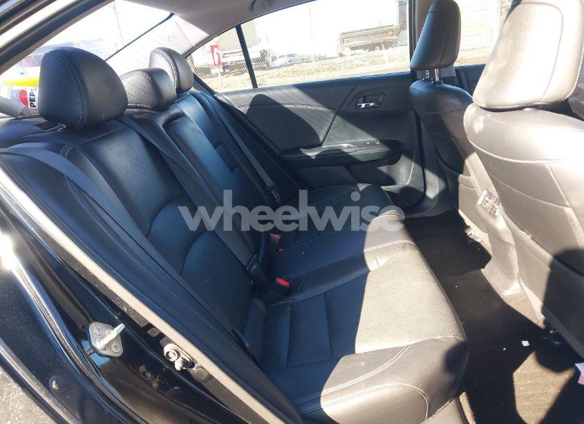 Photo 8 of 2016 Honda Accord TOURING (VIN 1HGCR3F99GA035796)