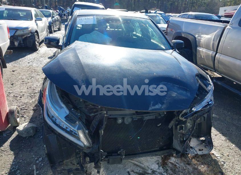 Photo 12 of 2017 Honda Accord TOURING V6 (VIN 1HGCR3F99HA025769)