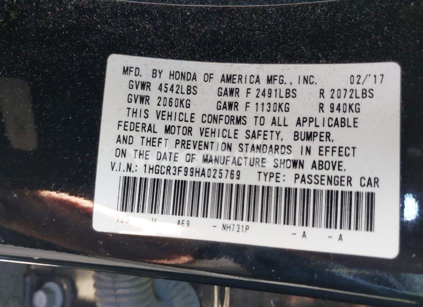 Photo 9 of 2017 Honda Accord TOURING V6 (VIN 1HGCR3F99HA025769)