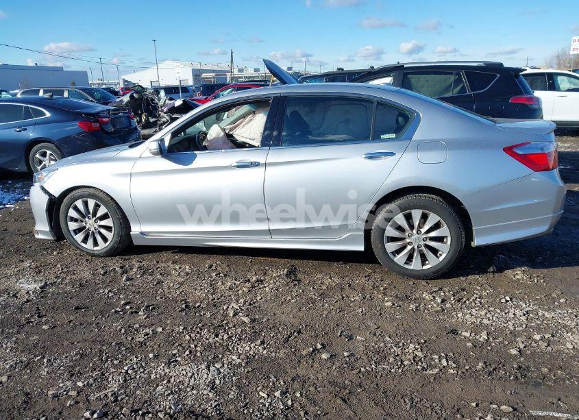 Photo 14 of 2013 Honda Accord TOURING (VIN 1HGCR3F9XDA020140)