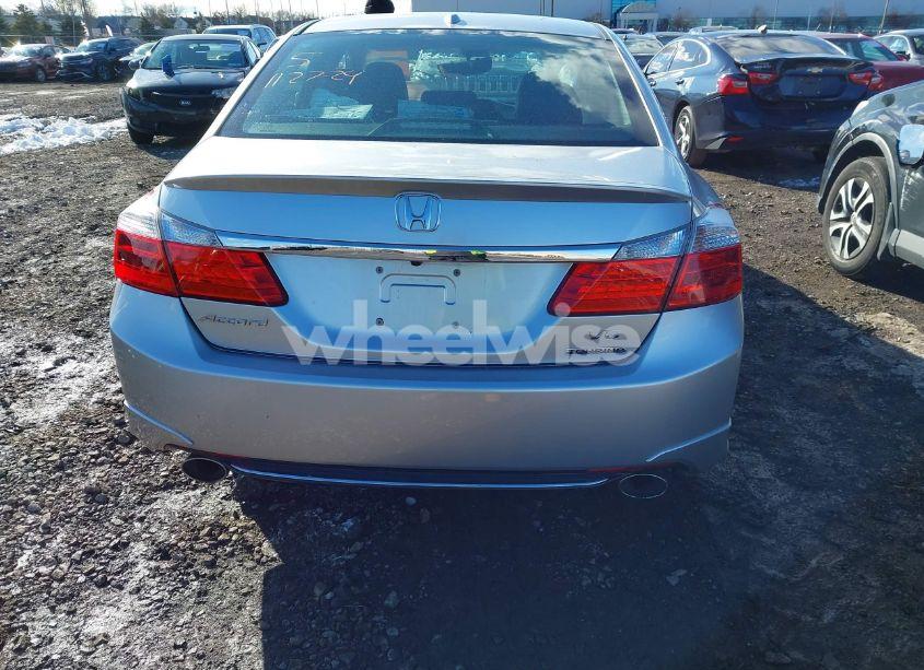 Photo 16 of 2013 Honda Accord TOURING (VIN 1HGCR3F9XDA020140)