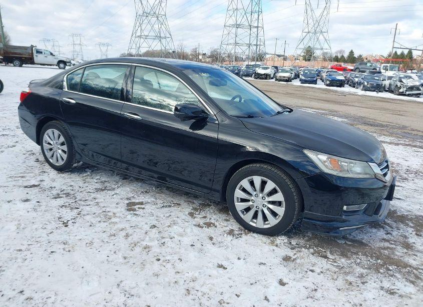 2013 Honda Accord TOURING (VIN 1HGCR3F9XDA029436) main photo