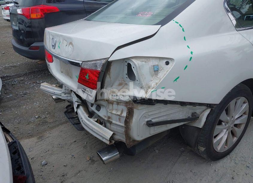 Photo 18 of 2013 Honda Accord TOURING (VIN 1HGCR3F9XDA032241)