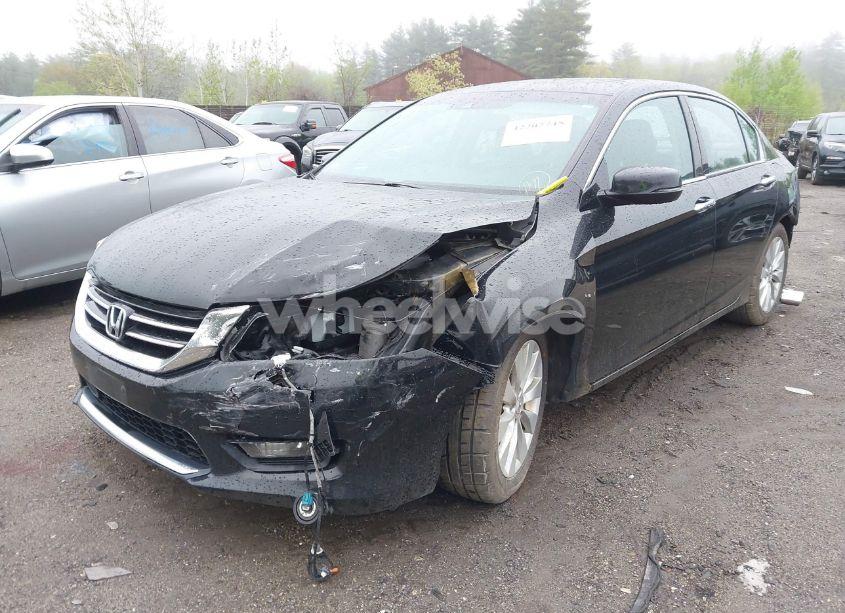 Photo 2 of 2014 Honda Accord TOURING (VIN 1HGCR3F9XEA009804)