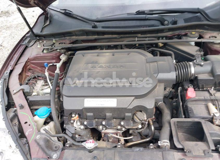 Photo 10 of 2015 Honda Accord TOURING (VIN 1HGCR3F9XFA010985)