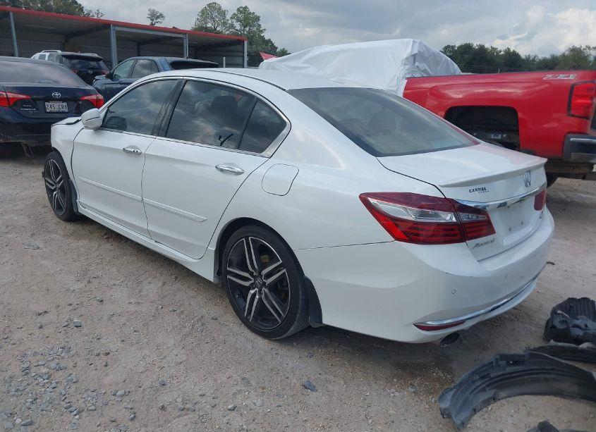 Photo 3 of 2016 Honda Accord TOURING (VIN 1HGCR3F9XGA005917)