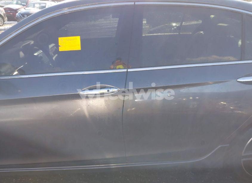 Photo 15 of 2016 Honda Accord TOURING (VIN 1HGCR3F9XGA018943)