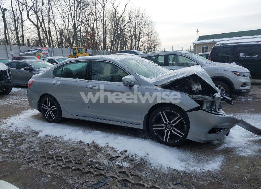 Photo 14 of 2016 Honda Accord TOURING (VIN 1HGCR3F9XGA023270)