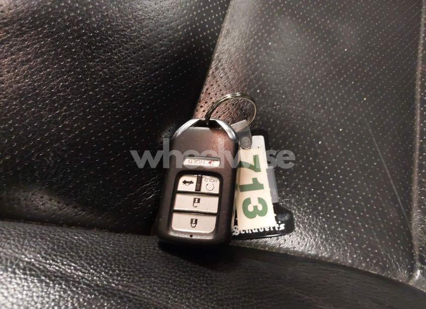 Photo 11 of 2016 Honda Accord TOURING (VIN 1HGCR3F9XGA027156)