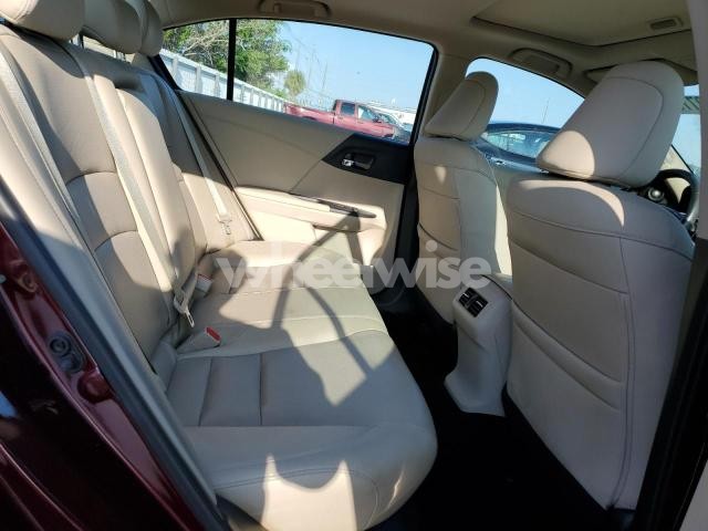 Photo 9 of 2017 HONDA ACCORD TOURING (VIN 1HGCR3F9XHA028891)