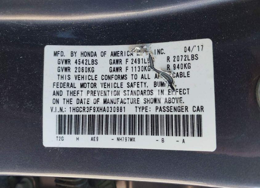 Photo 9 of 2017 Honda Accord TOURING V6 (VIN 1HGCR3F9XHA030981)