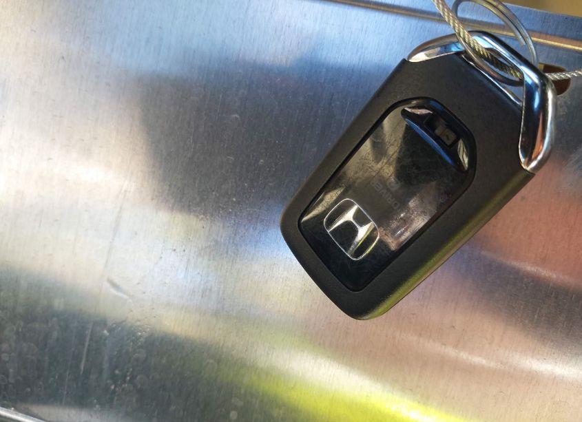 Photo 11 of 2017 Honda Accord TOURING V6 (VIN 1HGCR3F9XHA042418)