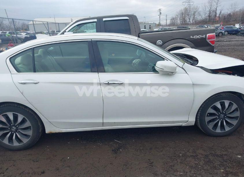 Photo 14 of 2014 Honda Accord HYBRID (VIN 1HGCR6F32EA001709)