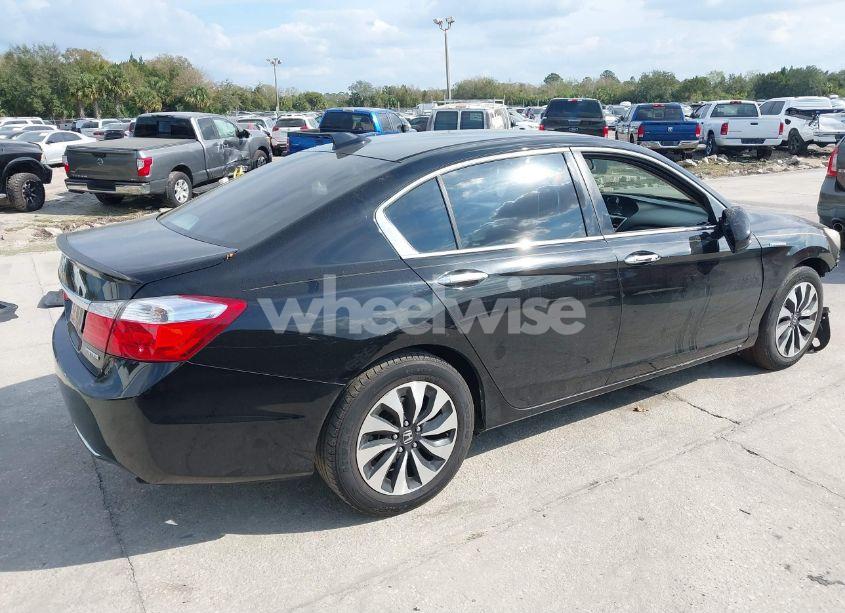 Photo 4 of 2014 Honda Accord HYBRID (VIN 1HGCR6F35EA004975)