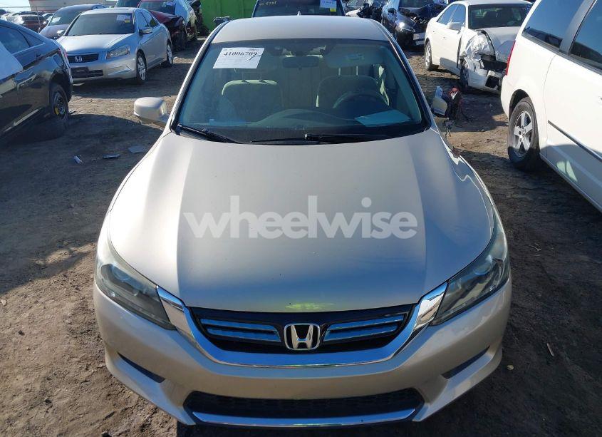 Photo 12 of 2015 Honda Accord HYBRID (VIN 1HGCR6F38FA005944)