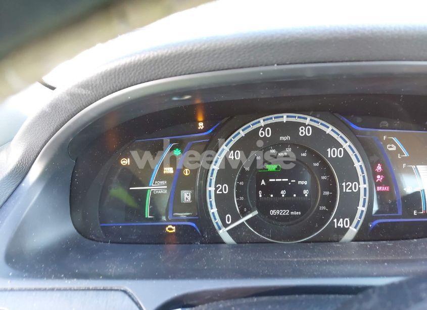 Photo 15 of 2015 Honda Accord HYBRID (VIN 1HGCR6F38FA005944)