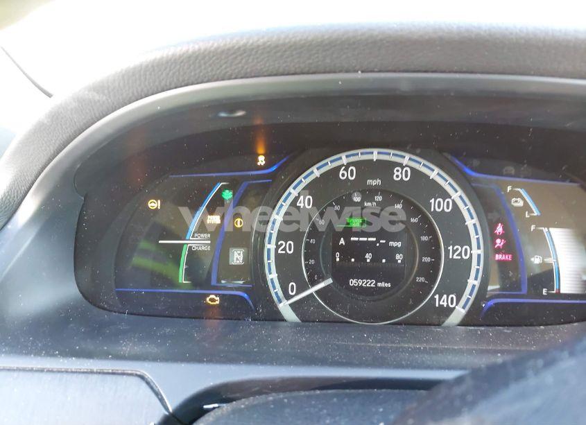 Photo 7 of 2015 Honda Accord HYBRID (VIN 1HGCR6F38FA005944)